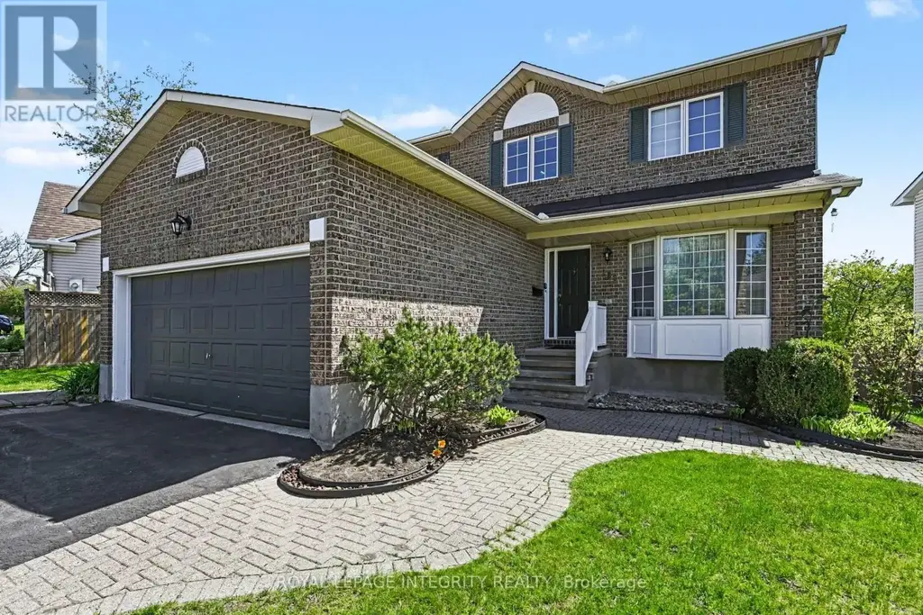 168 Springwater Drive S, Ottawa